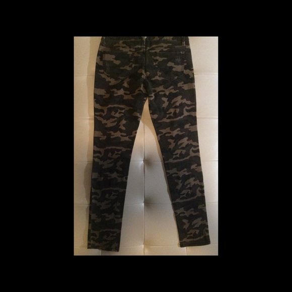 Distressed Camo Skinny Jeans - Picture 2 of 3